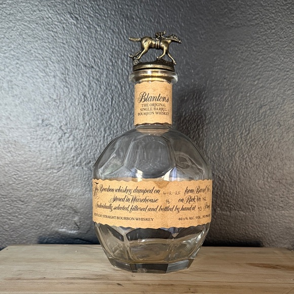 Blanton’s Single Barrel Bourbon Other - Blanton's Single Barrel Bourbon Whiskey Letter “A” EMPTY BOTTLE & Velvet Bag